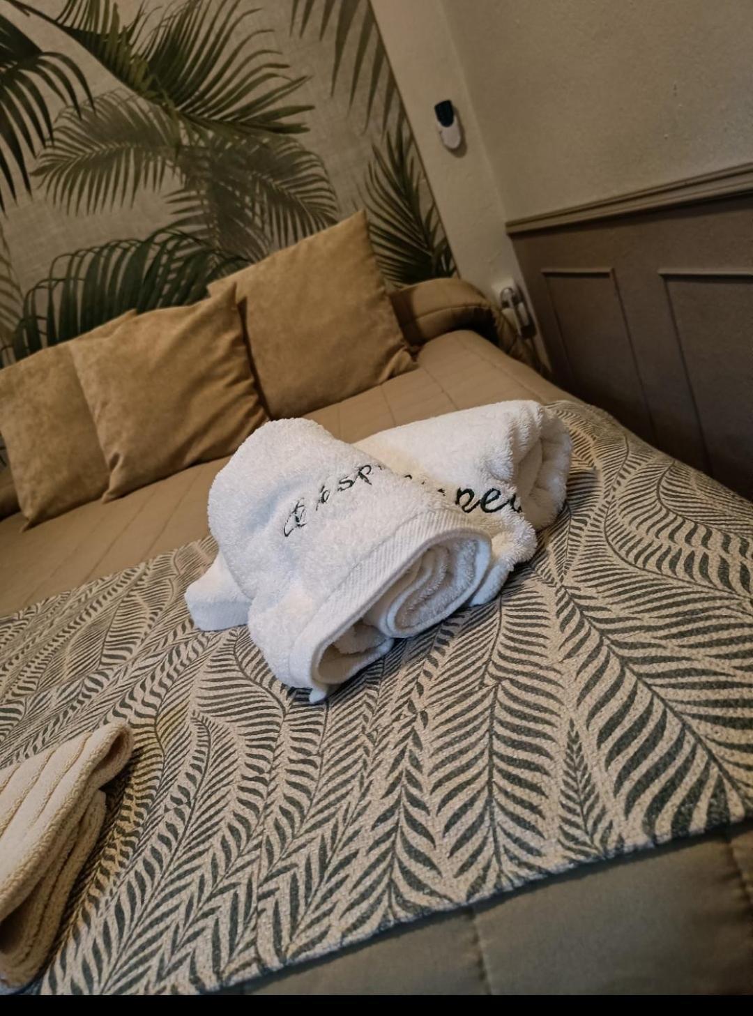 A 20 Metros De La Mezquita Catedral ,Apartamentos Turistico Cespedes 5 Córdoba Zimmer foto