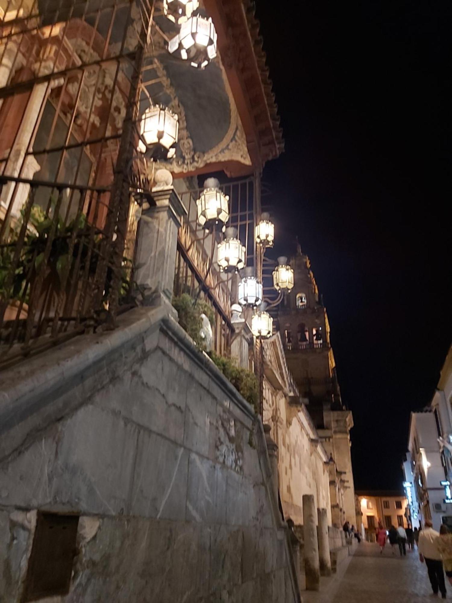 A 20 Metros De La Mezquita Catedral ,Apartamentos Turistico Cespedes 5 Córdoba Zimmer foto